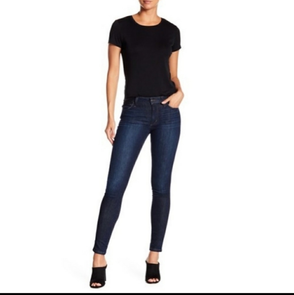 Joe's Jeans Skinny Honey Size 26